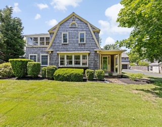 157 Branch St, Scituate, Massachusetts, 4 Bedrooms Bedrooms, 10 Rooms Rooms,3.5 BathroomsBathrooms,Residential,For Sale,Branch St,73385758