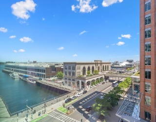 133 Seaport Blvd, Boston, Massachusetts, 2 Bedrooms Bedrooms, 4 Rooms Rooms,2 BathroomsBathrooms,Residential,For Sale,Seaport Blvd,73385767