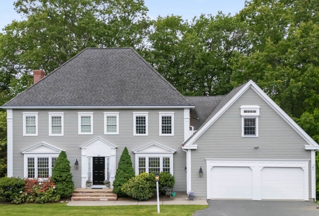 38 Keyes House Rd, Shrewsbury, Massachusetts, 5 Bedrooms Bedrooms, 9 Rooms Rooms,3 BathroomsBathrooms,Residential,For Sale,Keyes House Rd,73386060