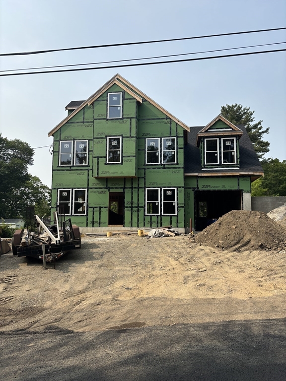 16 Oak Cliff Road, Weymouth, Massachusetts, 3 Bedrooms Bedrooms, 8 Rooms Rooms,3 BathroomsBathrooms,Residential,For Sale,Oak Cliff Road,73386064