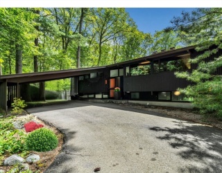 17 Nashoba Rd, Sudbury, Massachusetts, 4 Bedrooms Bedrooms, 8 Rooms Rooms,2 BathroomsBathrooms,Residential,For Sale,Nashoba Rd,73386061