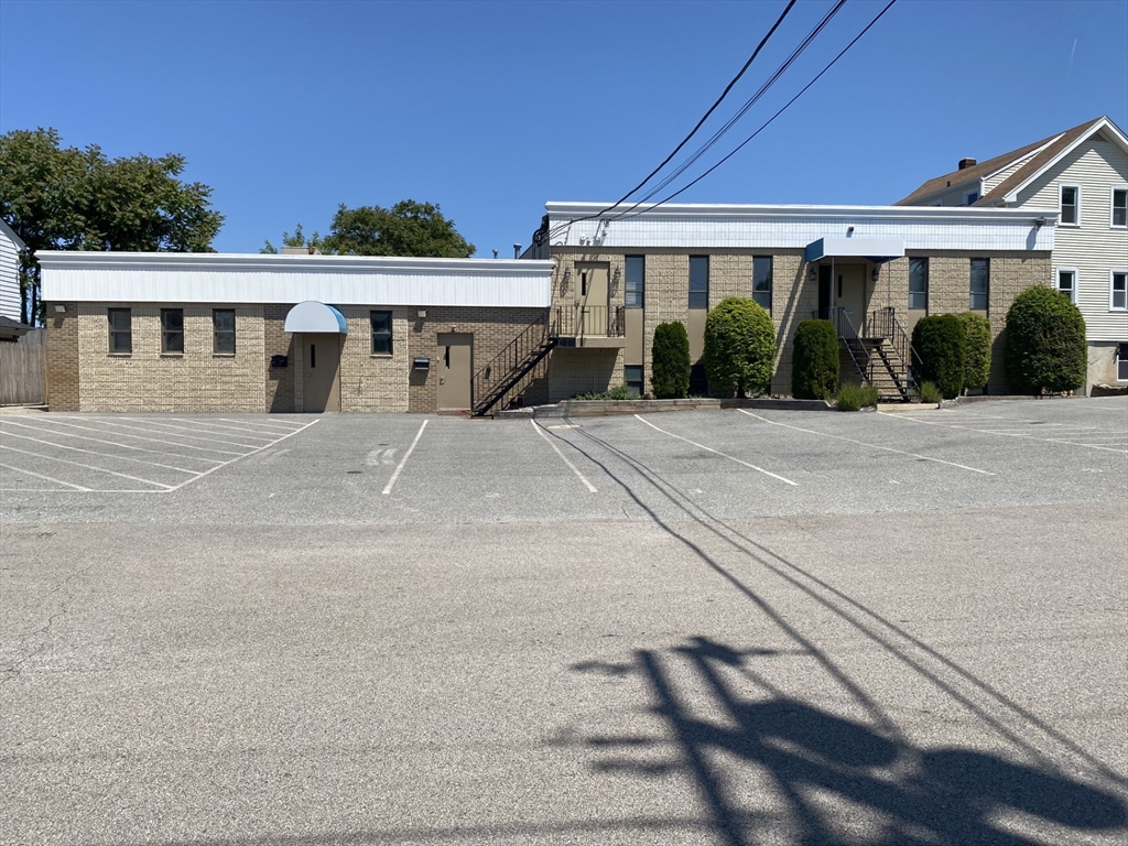 862 Charles, North Providence, Rhode Island, ,Commercial Sale,For Sale,Charles,73386104