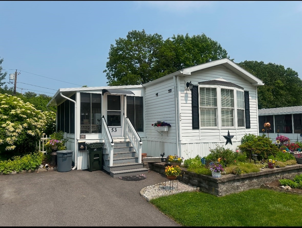 53 Tucker Terrace, Raynham, Massachusetts, 2 Bedrooms Bedrooms, 4 Rooms Rooms,1 BathroomBathrooms,Residential,For Sale,Tucker Terrace,73386289