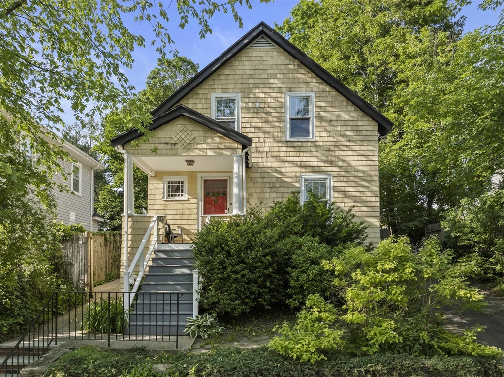 40 S Crescent Circuit, Boston, Massachusetts, 3 Bedrooms Bedrooms, 6 Rooms Rooms,1.5 BathroomsBathrooms,Residential,For Sale,S Crescent Circuit,73386502