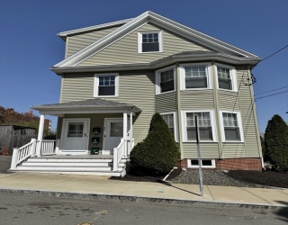 34 Lambert Ave, Chelsea, Massachusetts, 2 Bedrooms Bedrooms, 4 Rooms Rooms,1 BathroomBathrooms,Residential Lease,For Rent,Lambert Ave,73386682