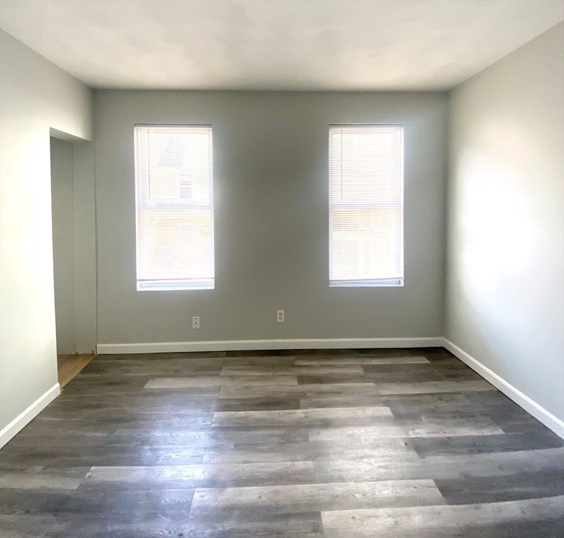 8 Cheever Court, Boston, Massachusetts, 1 Bedroom Bedrooms, 3 Rooms Rooms,1 BathroomBathrooms,Residential Lease,For Rent,Cheever Court,73386781