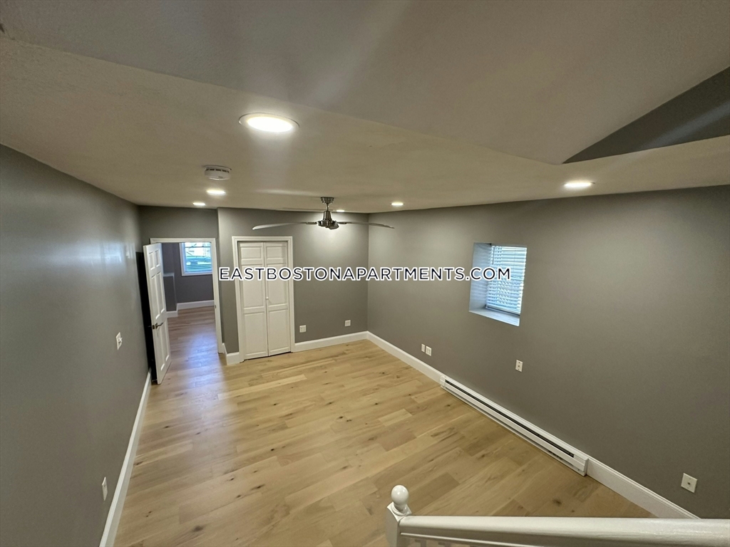43-43A Cottage, Boston, Massachusetts, 2 Bedrooms Bedrooms, 4 Rooms Rooms,1 BathroomBathrooms,Residential Lease,For Rent,Cottage,73386779