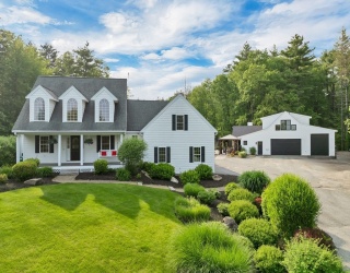 75 Glen St, Rowley, Massachusetts, 3 Bedrooms Bedrooms, 7 Rooms Rooms,3.5 BathroomsBathrooms,Residential,For Sale,Glen St,73382940