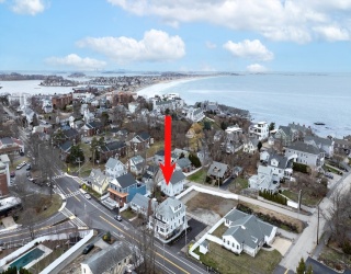 242 Atlantic Ave, Hull, Massachusetts, 3 Bedrooms Bedrooms, 6 Rooms Rooms,1.5 BathroomsBathrooms,Residential Lease,For Rent,Atlantic Ave,73387077