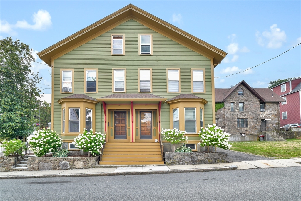 49-51 Norfolk St, Boston, Massachusetts, 6 Bedrooms Bedrooms, 15 Rooms Rooms,3 BathroomsBathrooms,Residential Income,For Sale,Norfolk St,73387148