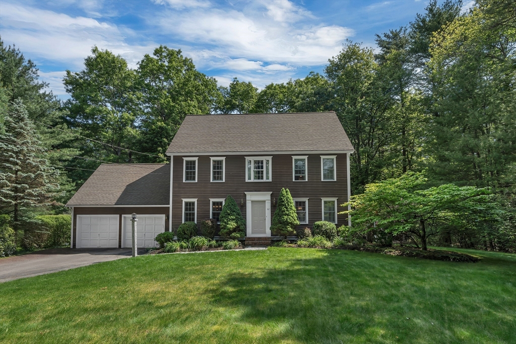 82 Pine St, Norton, Massachusetts, 3 Bedrooms Bedrooms, 7 Rooms Rooms,2.5 BathroomsBathrooms,Residential,For Sale,Pine St,73387153