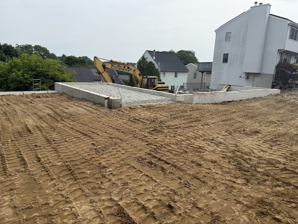 14 Piedmnot Ave, Waltham, Massachusetts, ,Land,For Sale,Piedmnot Ave,73387104