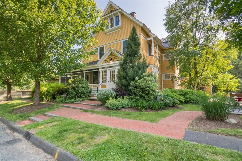 75 Lyman Rd, Northampton, Massachusetts, 5 Bedrooms Bedrooms, 12 Rooms Rooms,4 BathroomsBathrooms,Residential,For Sale,Lyman Rd,73387168