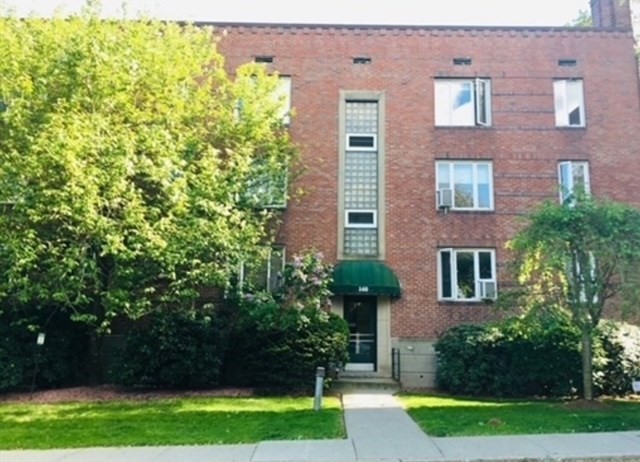 140 Beaconsfield, Brookline, Massachusetts, 2 Bedrooms Bedrooms, 4 Rooms Rooms,1 BathroomBathrooms,Residential Lease,For Rent,Beaconsfield,73387276