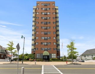 474 Revere Beach Blvd, Revere, Massachusetts, 2 Bedrooms Bedrooms, 4 Rooms Rooms,1.5 BathroomsBathrooms,Residential Lease,For Rent,Revere Beach Blvd,73387301