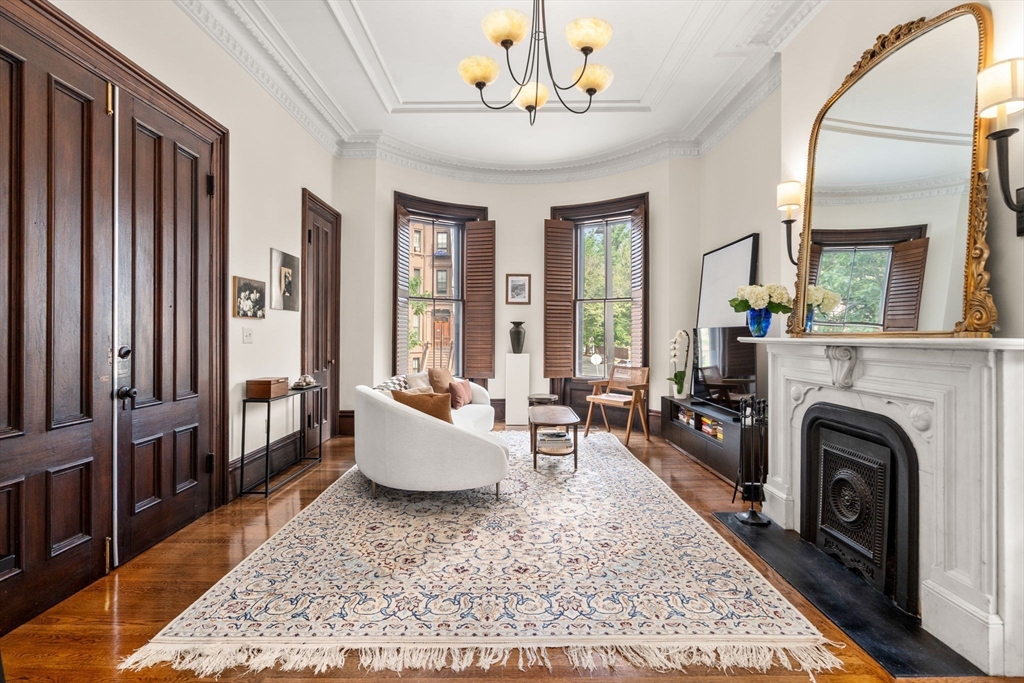 496 Columbus Ave, Boston, Massachusetts, 2 Bedrooms Bedrooms, 4 Rooms Rooms,1 BathroomBathrooms,Residential Lease,For Rent,Columbus Ave,73387356