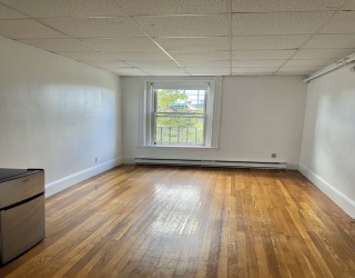 854 Beacon Street, Boston, Massachusetts, 1 Room Rooms,1 BathroomBathrooms,Residential Lease,For Rent,Beacon Street,73387331