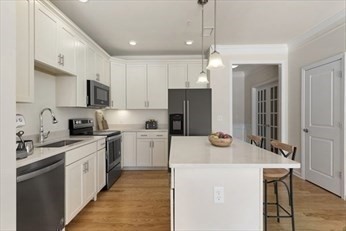 3 Peters Farm Way, Westborough, Massachusetts, 1 Bedroom Bedrooms, 4 Rooms Rooms,1 BathroomBathrooms,Residential,For Sale,Peters Farm Way,73387376