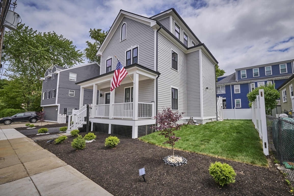 97 Oakton Ave, Boston, Massachusetts, 7 Bedrooms Bedrooms, 13 Rooms Rooms,5 BathroomsBathrooms,Residential Income,For Sale,Oakton Ave,73387393