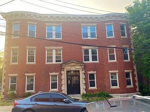 15 Codman Park, Cambridge, Massachusetts, 3 Bedrooms Bedrooms, 5 Rooms Rooms,1 BathroomBathrooms,Residential Lease,For Rent,Codman Park,73387457