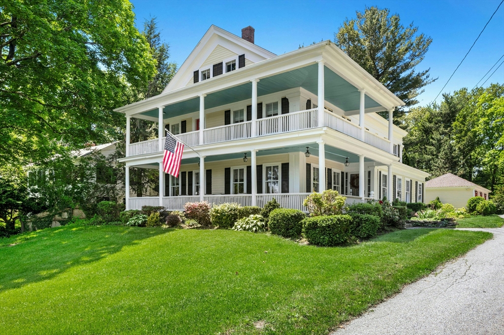 36 South St, Grafton, Massachusetts, 7 Bedrooms Bedrooms, 14 Rooms Rooms,4.5 BathroomsBathrooms,Residential,For Sale,South St,73387560
