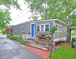 24 Catherine Court, Wareham, Massachusetts, 2 Bedrooms Bedrooms, 4 Rooms Rooms,1 BathroomBathrooms,Residential,For Sale,Catherine Court,73387607