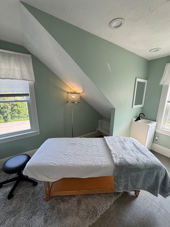 31 Adams Rd, Holden, Massachusetts, ,Commercial Lease,For Rent,Adams Rd,73387707
