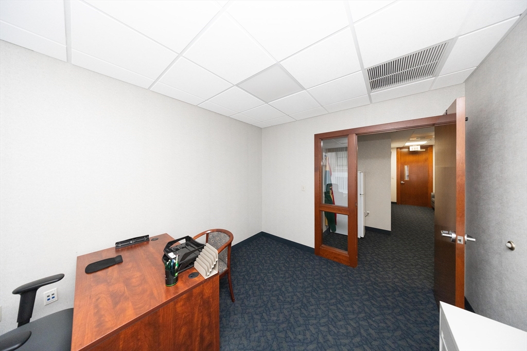 370 Main Street, Worcester, Massachusetts, ,Commercial Lease,For Rent,Main Street,73387818