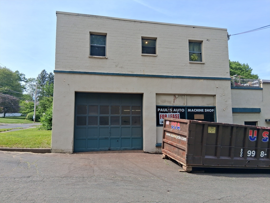 338 Westfield St, West Springfield, Massachusetts, ,Commercial Lease,For Rent,Westfield St,73387907