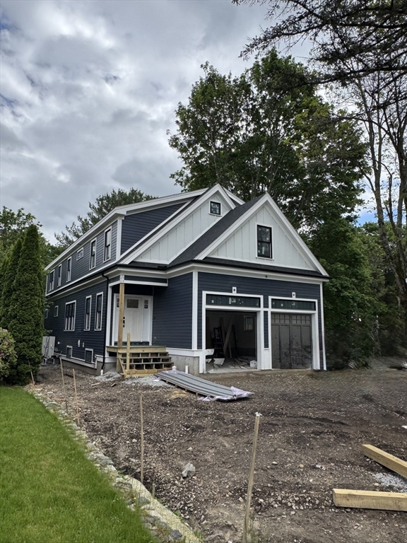 70 Valleyfield St, Lexington, Massachusetts, 5 Bedrooms Bedrooms, 12 Rooms Rooms,4.5 BathroomsBathrooms,Residential,For Sale,Valleyfield St,73388137