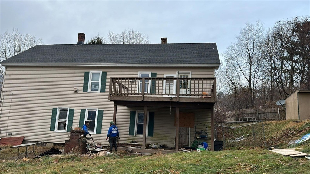 54 Marietta St, North Adams, Massachusetts, 5 Bedrooms Bedrooms, 7 Rooms Rooms,2 BathroomsBathrooms,Residential,For Sale,Marietta St,73388471