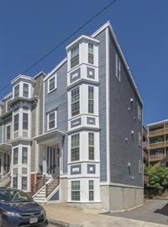 64 Gates St, Boston, Massachusetts, 3 Bedrooms Bedrooms, 5 Rooms Rooms,2.5 BathroomsBathrooms,Residential Lease,For Rent,Gates St,73388833