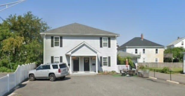 791-793 Eastern Ave, Fall River, Massachusetts, 6 Bedrooms Bedrooms, 12 Rooms Rooms,4 BathroomsBathrooms,Residential Income,For Sale,Eastern Ave,73388861