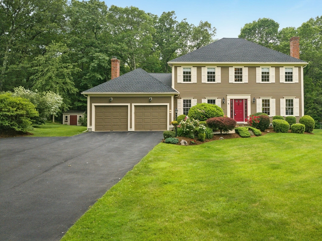 36 Buehler Rd, Bedford, Massachusetts, 4 Bedrooms Bedrooms, 11 Rooms Rooms,3 BathroomsBathrooms,Residential,For Sale,Buehler Rd,73389171