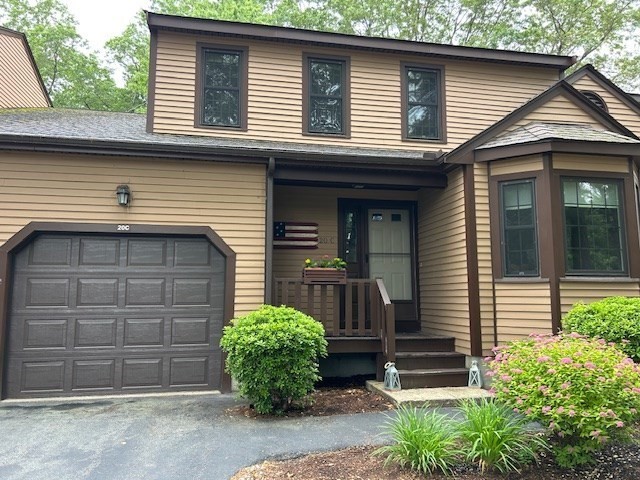20 Hawthorne Vlg, Franklin, Massachusetts, 2 Bedrooms Bedrooms, 5 Rooms Rooms,2.5 BathroomsBathrooms,Residential,For Sale,Hawthorne Vlg,73389343