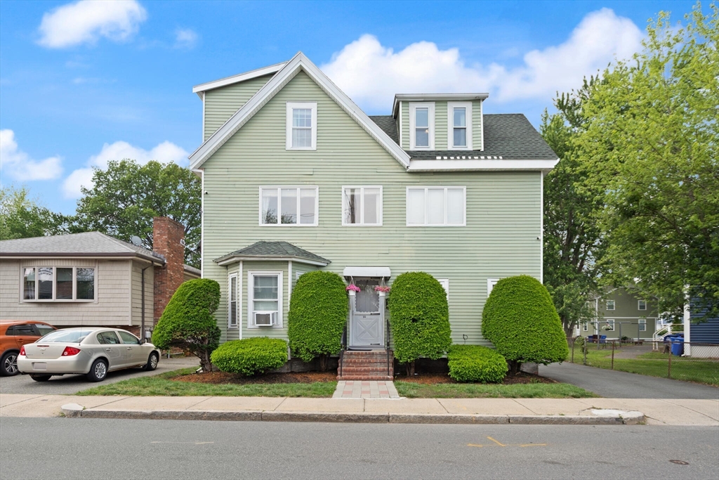 66 Adams Street, Revere, Massachusetts, 6 Bedrooms Bedrooms, 11 Rooms Rooms,3 BathroomsBathrooms,Residential Income,For Sale,Adams Street,73389634