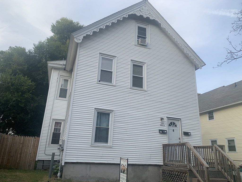 166 King, Springfield, Massachusetts, 5 Bedrooms Bedrooms, 12 Rooms Rooms,2 BathroomsBathrooms,Residential Income,For Sale,King,73389668