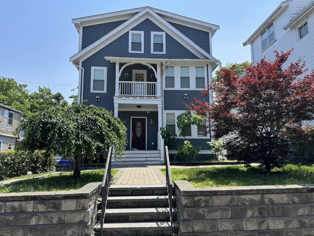 11-13 Pierce St, Boston, Massachusetts, 14 Bedrooms Bedrooms, 27 Rooms Rooms,5 BathroomsBathrooms,Residential Income,For Sale,Pierce St,73389745