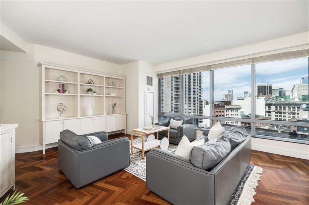 1 Avery St, Boston, Massachusetts, 1 Bedroom Bedrooms, 4 Rooms Rooms,2 BathroomsBathrooms,Residential Lease,For Rent,Avery St,73389842