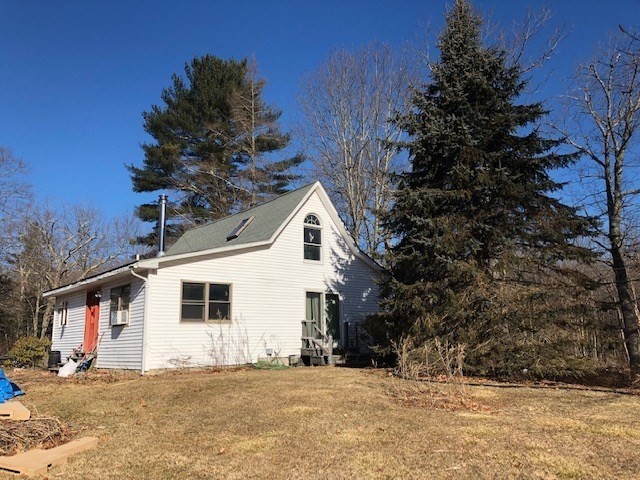 31 Paddock Rd, Rutland, Massachusetts, 2 Bedrooms Bedrooms, 6 Rooms Rooms,1 BathroomBathrooms,Residential Lease,For Rent,Paddock Rd,73389845