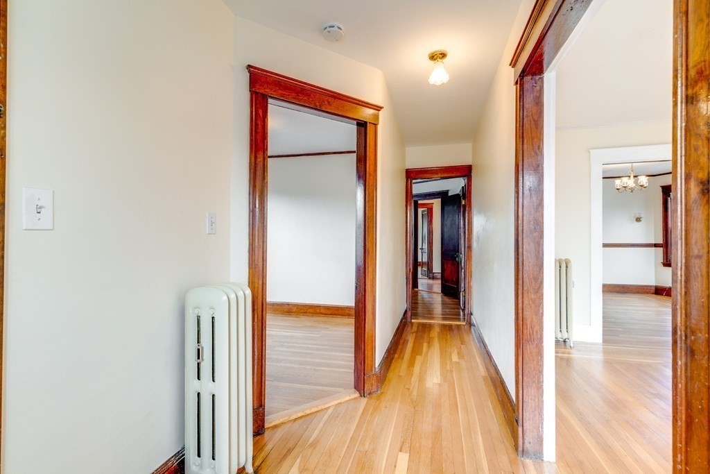 103 Fuller St, Boston, Massachusetts, 3 Bedrooms Bedrooms, 6 Rooms Rooms,1 BathroomBathrooms,Residential Lease,For Rent,Fuller St,73389879