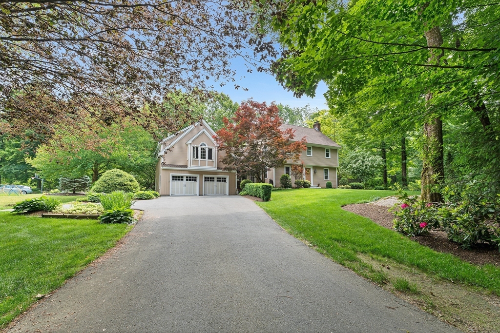6 Fruit St, Hopkinton, Massachusetts, 4 Bedrooms Bedrooms, 10 Rooms Rooms,1.5 BathroomsBathrooms,Residential,For Sale,Fruit St,73389885