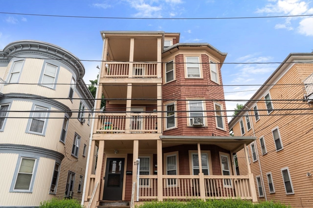 15 Nightingale St, Boston, Massachusetts, 6 Bedrooms Bedrooms, 18 Rooms Rooms,3 BathroomsBathrooms,Residential Income,For Sale,Nightingale St,73389968