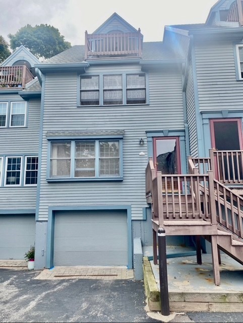 43 Merrymount Road, Quincy, Massachusetts, 3 Bedrooms Bedrooms, 6 Rooms Rooms,2.5 BathroomsBathrooms,Residential Lease,For Rent,Merrymount Road,73390120