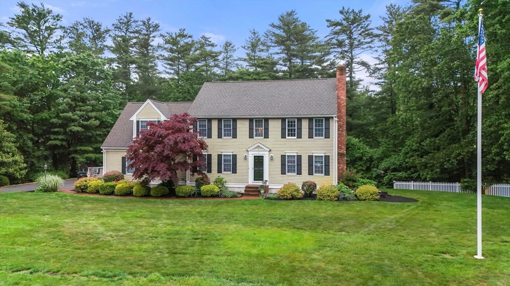 14 Cushman Lndg, Plympton, Massachusetts, 4 Bedrooms Bedrooms, 8 Rooms Rooms,3.5 BathroomsBathrooms,Residential,For Sale,Cushman Lndg,73390282