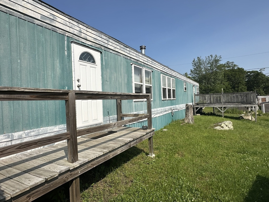 301 Bulgarmarsh Rd, Tiverton, Rhode Island, 2 Bedrooms Bedrooms, 5 Rooms Rooms,1 BathroomBathrooms,Residential,For Sale,Bulgarmarsh Rd,73390298
