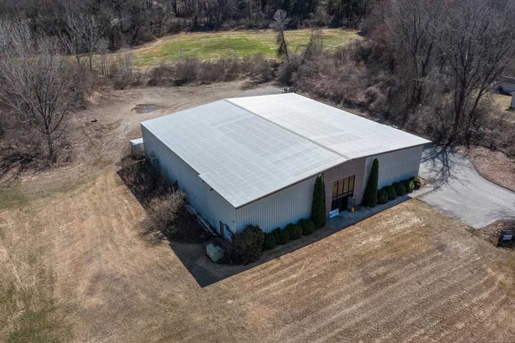 30 Crabtree Lane, Woodstock, Connecticut, ,Commercial Sale,For Sale,Crabtree Lane,73390301