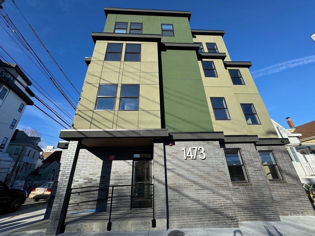 1473 N Shore Rd, Revere, Massachusetts, 1 Bedroom Bedrooms, 2 Rooms Rooms,1.5 BathroomsBathrooms,Residential Lease,For Rent,N Shore Rd,73390192