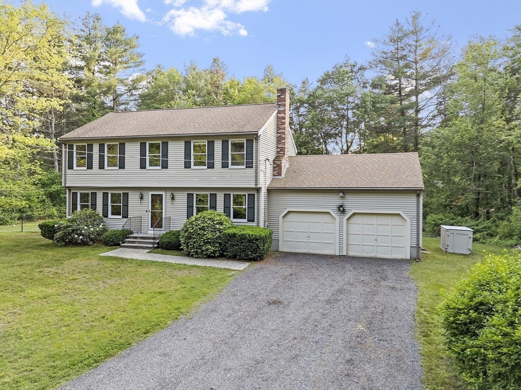 146 Lowell Rd, Pepperell, Massachusetts, 4 Bedrooms Bedrooms, 8 Rooms Rooms,2.5 BathroomsBathrooms,Residential,For Sale,Lowell Rd,73390351