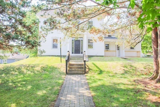 68 Forest Street, Lowell, Massachusetts, 6 Bedrooms Bedrooms, 8 Rooms Rooms,2 BathroomsBathrooms,Residential Income,For Sale,Forest Street,73389901